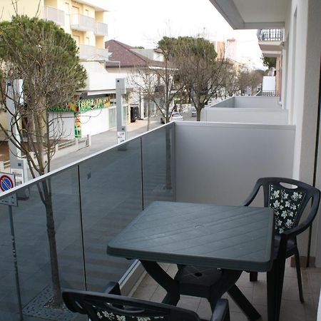 Venus Appartement Lignano Sabbiadoro Buitenkant foto